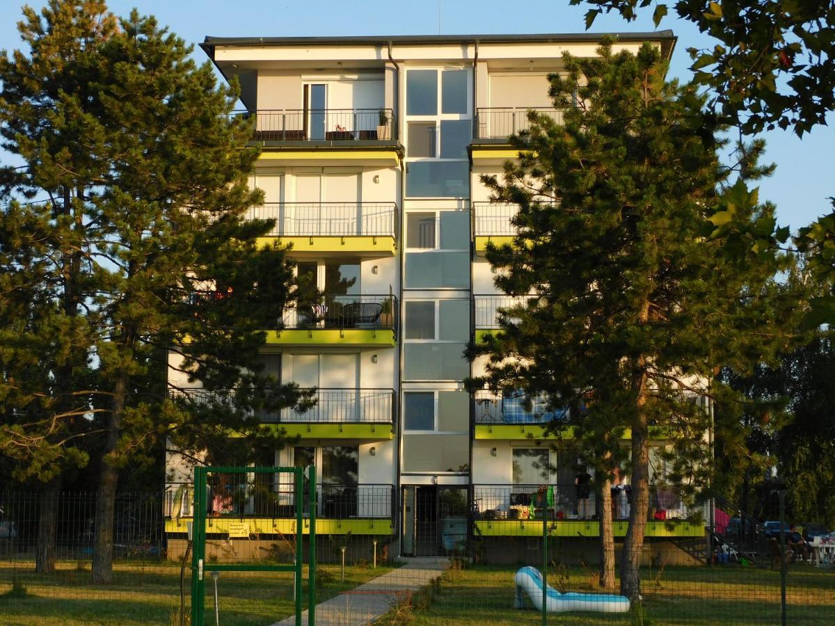 Apartmán Katamaran Siófok Exteriér fotografie
