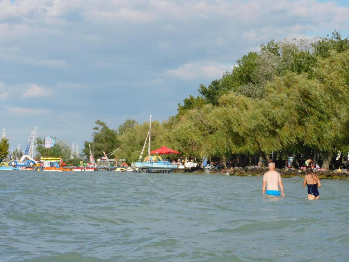 Apartmán Katamaran Siófok Exteriér fotografie